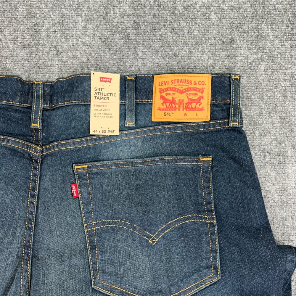 Levis Jeans Men 44x32 (Fit 44x30) Blue 541 Athletic Taper Stretch Big Tall Denim - Picture 9 of 16